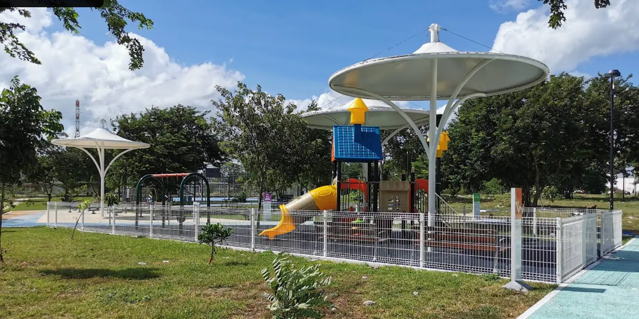 Andora Caucel - Lugares Cercanos